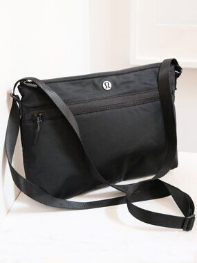 LULULEMON Black Convertible Crossbody Messenger Bag, Adjustable Strap